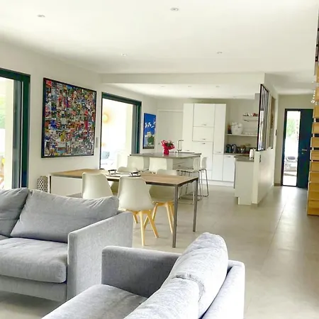 Familiale Contemporary House